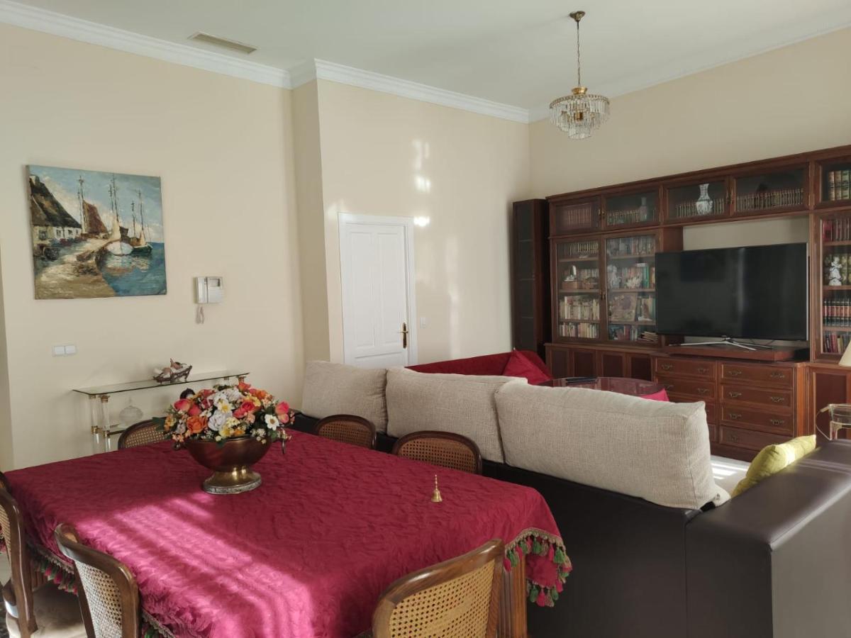 Apartamento Loft Tendillas กอร์โดบา ภายนอก รูปภาพ